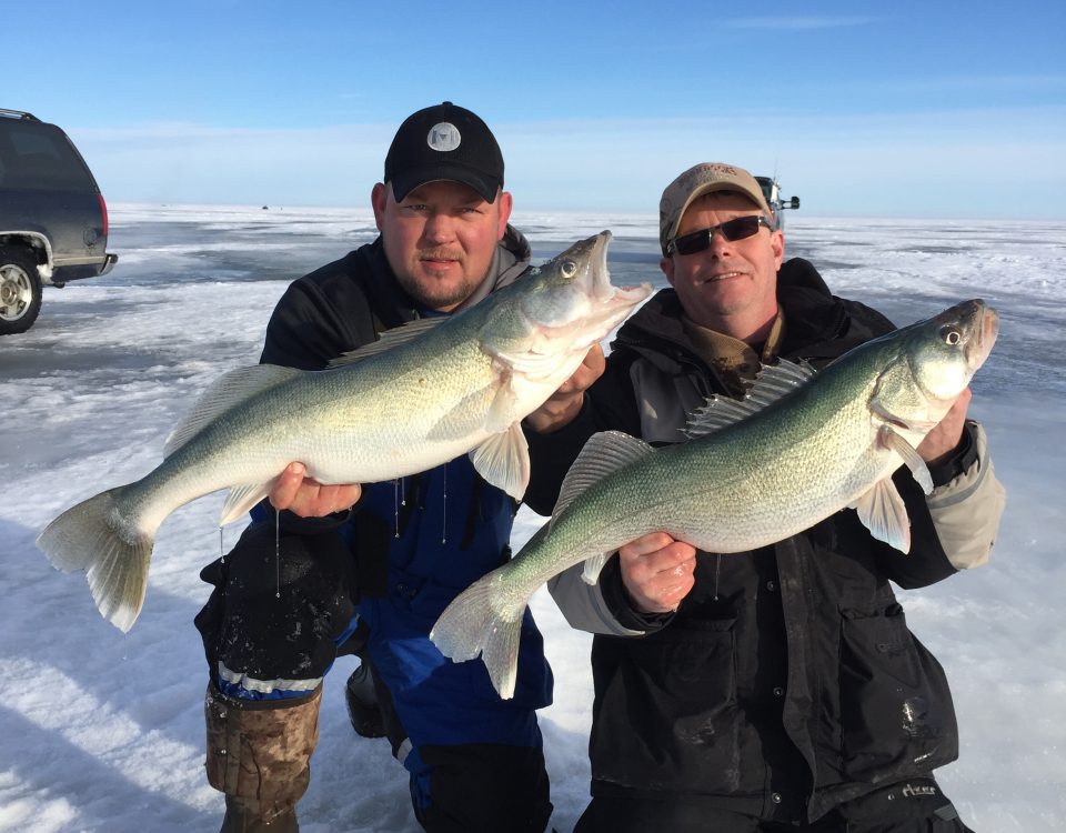 Lake Winnipeg Ice Fishing Walleye fishing guide